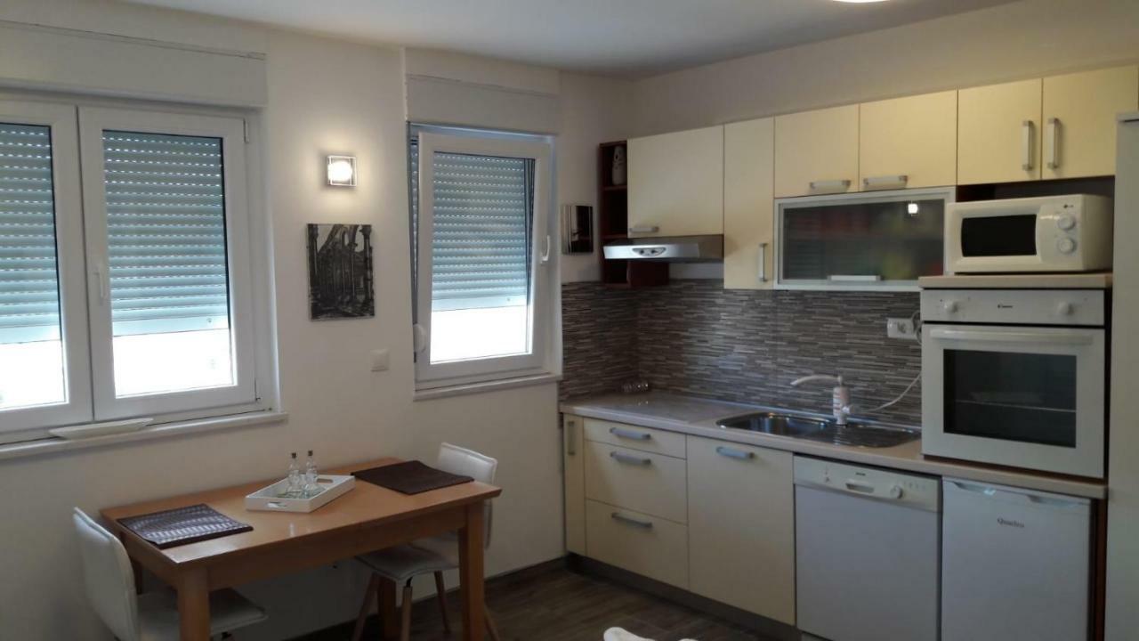 Seventh Heaven 2 Apartment Split Ngoại thất bức ảnh