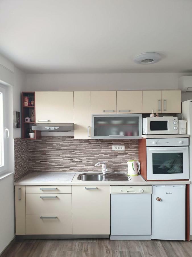 Seventh Heaven 2 Apartment Split Ngoại thất bức ảnh